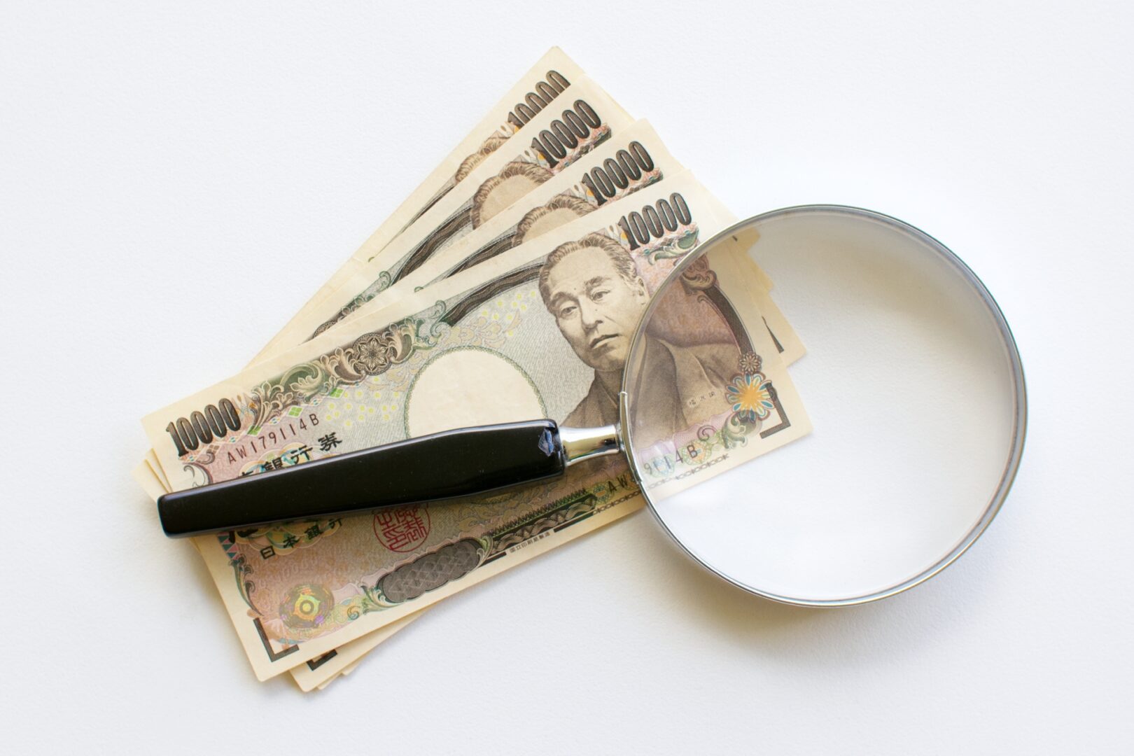 浮気調査　費用